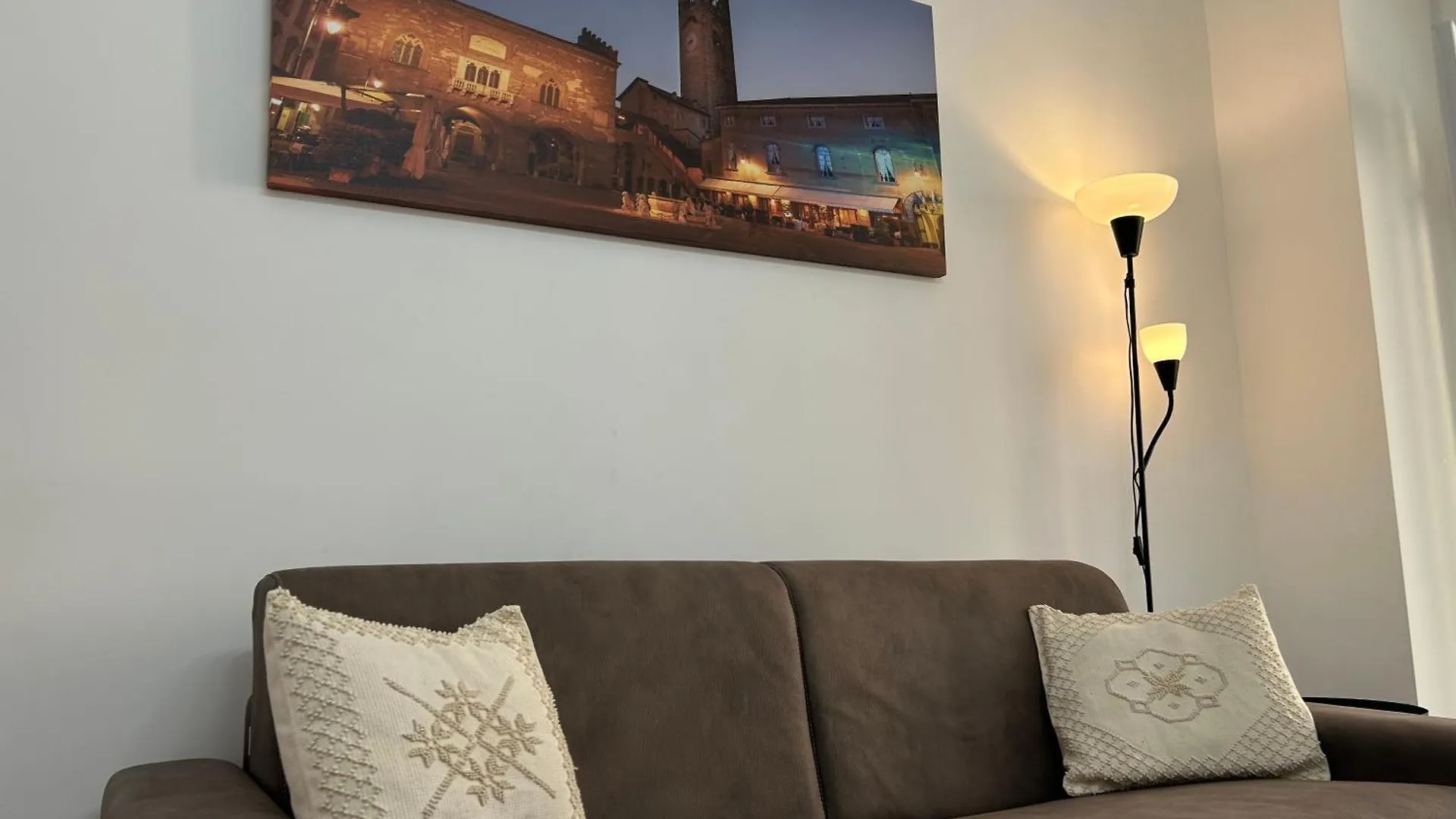 Suite Ai Piedi Di Citta Alta Bergamo 0*,  Italy