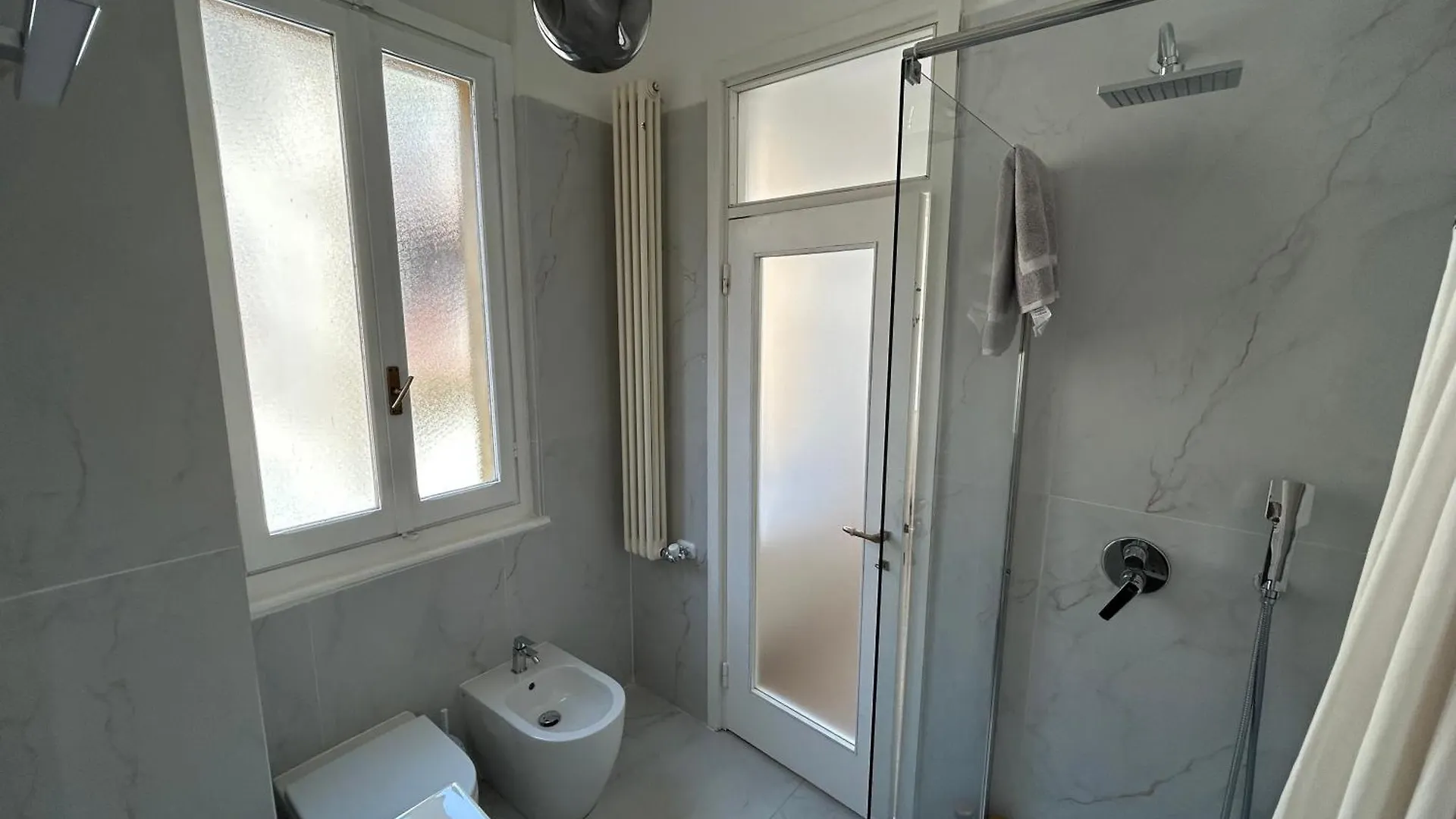 Suite Ai Piedi Di Citta Alta Bergamo Apartment